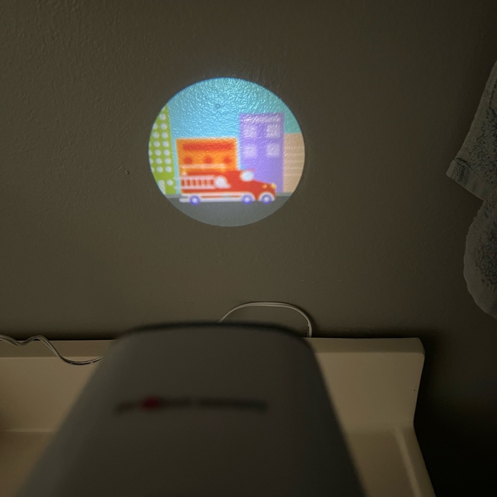 Project Nursery Sound Machine/Light/Projector - Picture 9 of 9